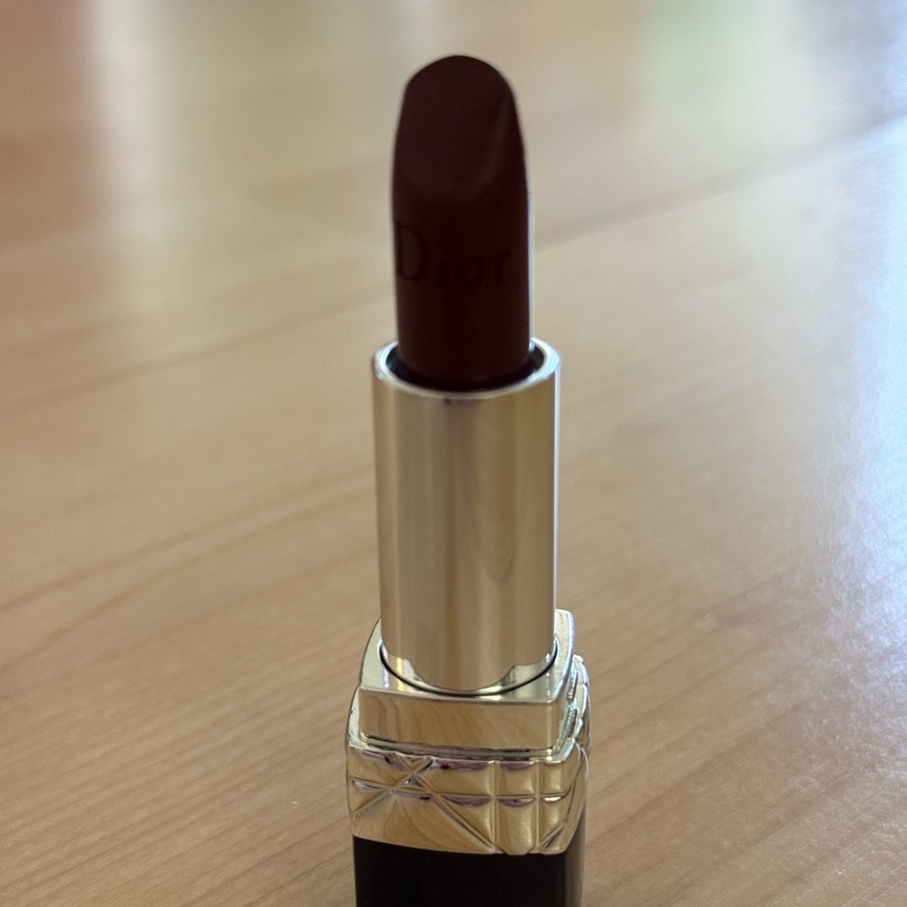 Dior Brown Lipstick Luxurious Makeup